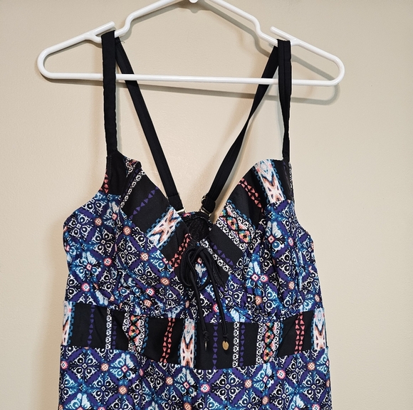 Swim by Cacique Tankini Top Underwired Beach Swimsuit Multicolor Design Size 44C - Picture 2 of 7